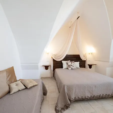 Il Vecchio Frantoio 4* Pezze di Greco