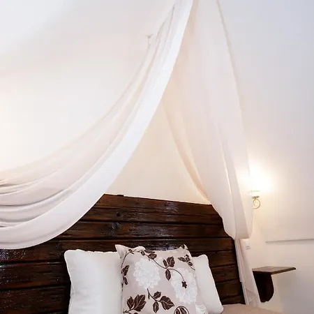 Il Vecchio Frantoio 4* Pezze di Greco